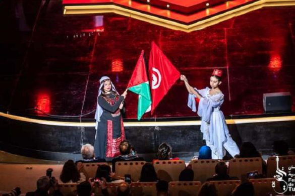 افتتاح الدورة الاستثنائية لمهرجان الأغنية التونسية تحت شعار “لأجلك يا فلسطين”