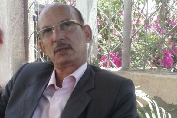 الشاعر المصري عادل ادريس : قصيد بعنوان “اديني قلبك”