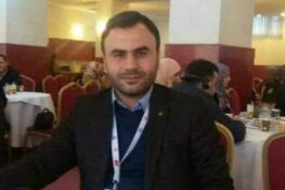 محمود الراشد: نثرية بعنوان ” شاعر على باب القصيدة”