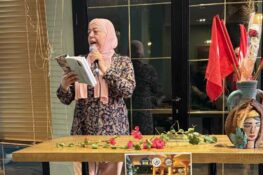 حميدة بن ساسي: “أنا زهرة”