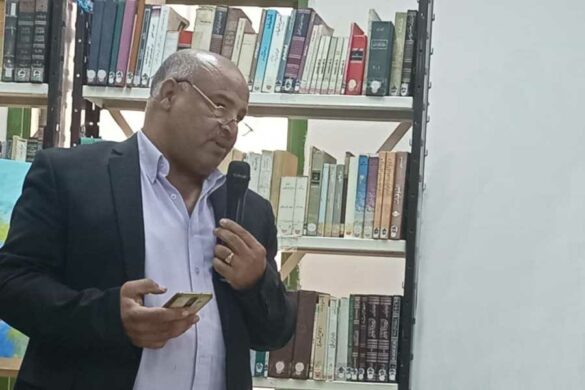 عمر الشهباني: قصيدة بعنوان “إلى المعلمين”