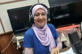  أمل الدالي تقول “متى الوصال”