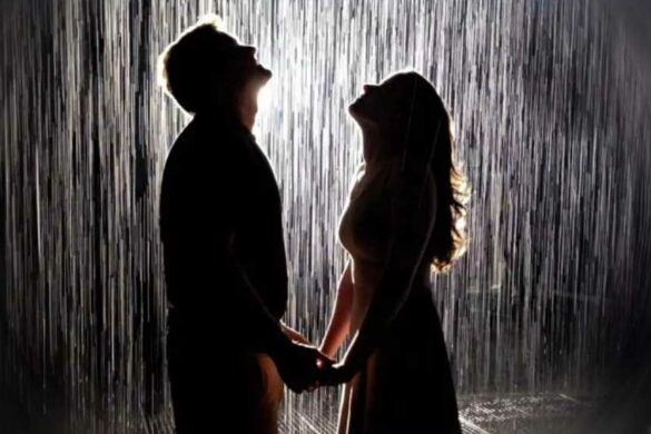 “آه، لو كان موعدنا تحت المطر…” تكتب رجاء الغانمي