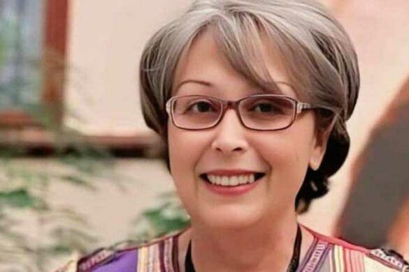 نجاة الورغي تقدّم نصّا شعريا بعنوان “ذكريات مبعثرة!!”