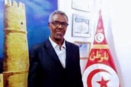 محمد الزيتوني لعماري – تونس: يقدّم قصيدة بعنوان “أروع الكلمات”