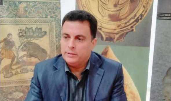 فتحي النصراوي / تونس: يقدّم قصيدة بعنوان “الطوفان”