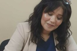 منال غانم/مصر: تكتب “بين مطرقة القلب وسندان الحنين”