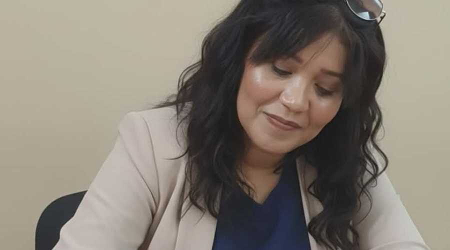 منال غانم/مصر: تكتب “بين مطرقة القلب وسندان الحنين”