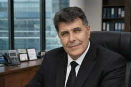 بالفيديو – محمد الوداني / تونس: قصيدة بعنوان “جميلة الأحداق”