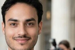 ترجمة موسيقى الكلمات: الفن والمنهجية في نقل الشعر الإيقاعي